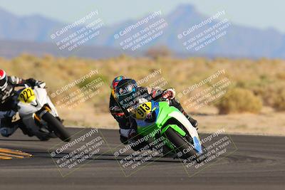 media/Oct-29-2022-CVMA (Sat) [[14c0aa3b66]]/Race 9 Amateur Supersport Middleweight/